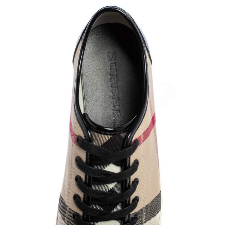 Pre Owned Burberry Beige/Black Novacheck Canvas And Leather Cap Toe Low Top Sneakers Size 39