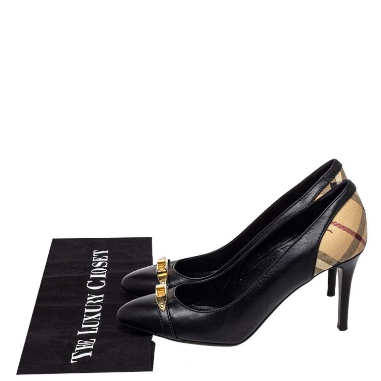 Pre Owned Burberry Black Leather Buckle Detail Pumps Size 37