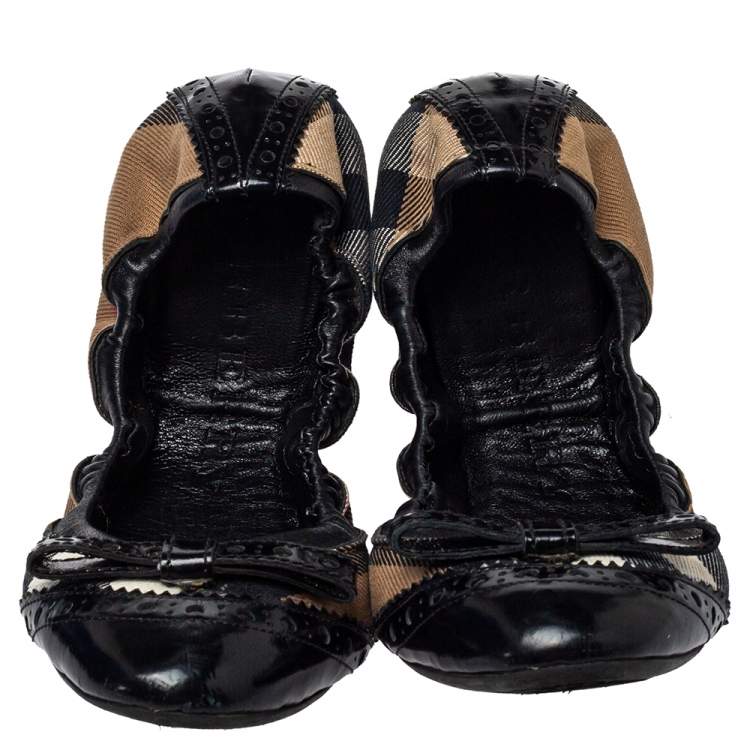 Pre Owned Burberry Beige/Black Nova Check Canvas And Leather Scrunch Ballet Size 38