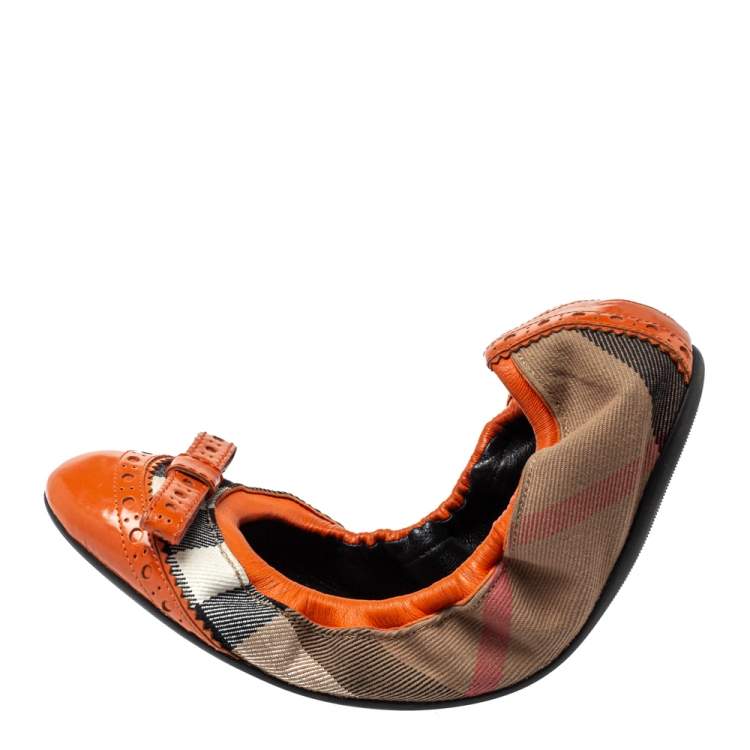 Pre Owned Burberry Beige/Orange Canvas And Leather Scrunch Ballet Flats Size 38.5