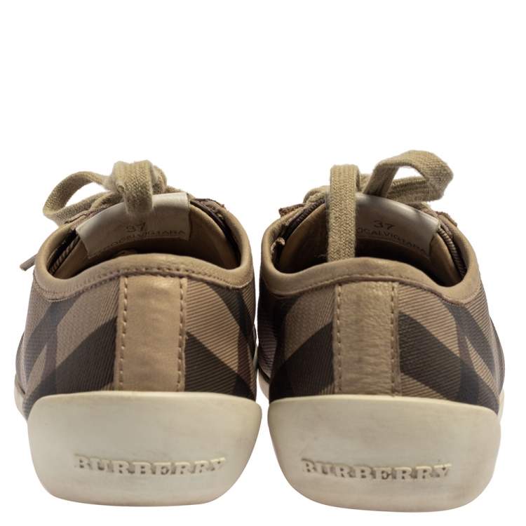 Pre Owned Burberry Beige/Grey Novacheck Canvas And Leather Cap Toe Low Top Sneakers Size 37