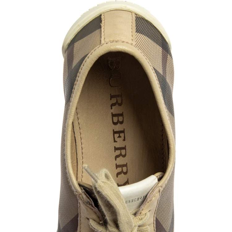Pre Owned Burberry Beige/Grey Novacheck Canvas And Leather Cap Toe Low Top Sneakers Size 37