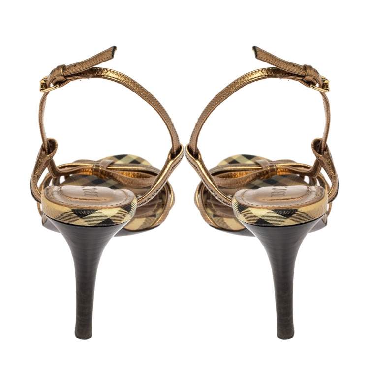 Pre Owned Burberry Gold Leather Strappy Sandals Size 38