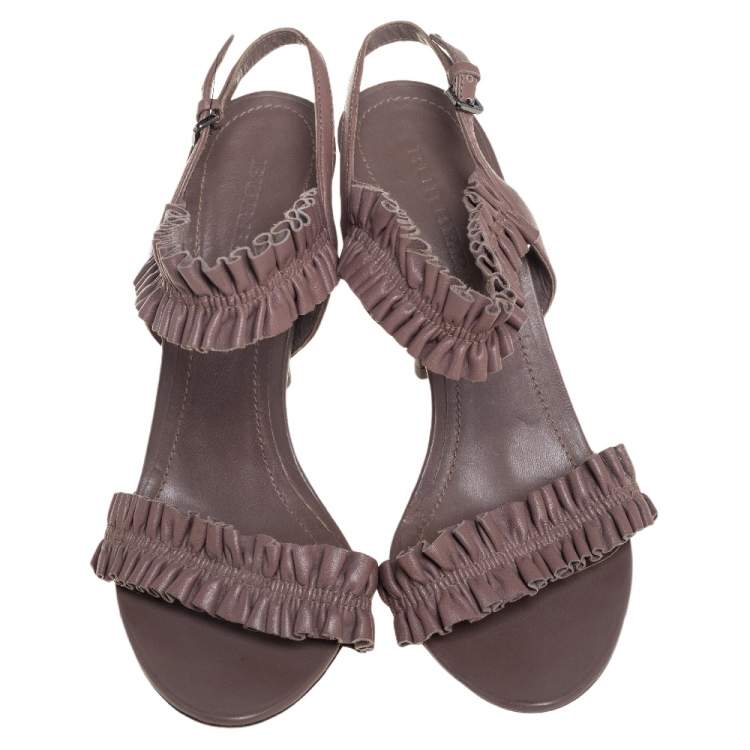 Pre Owned Burberry Brown Leather Ruffle Sandals Size 37