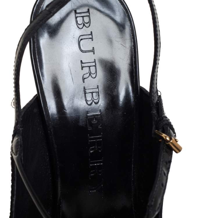 مملوكة مسبقًا Burberry Black Patent Leather Slingback Platform Sandals Size 40