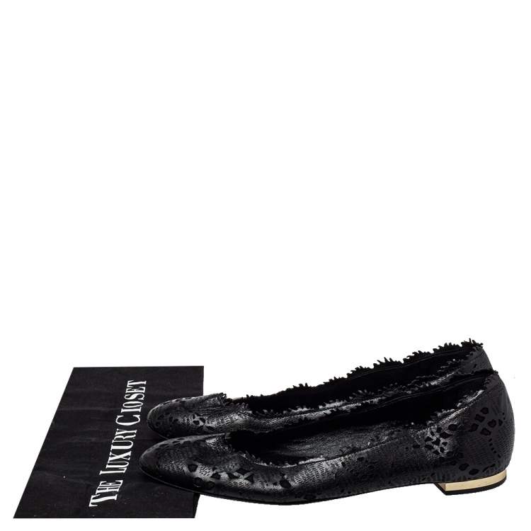 Pre Owned Burberry Black Leather Ballet Flats Size 39