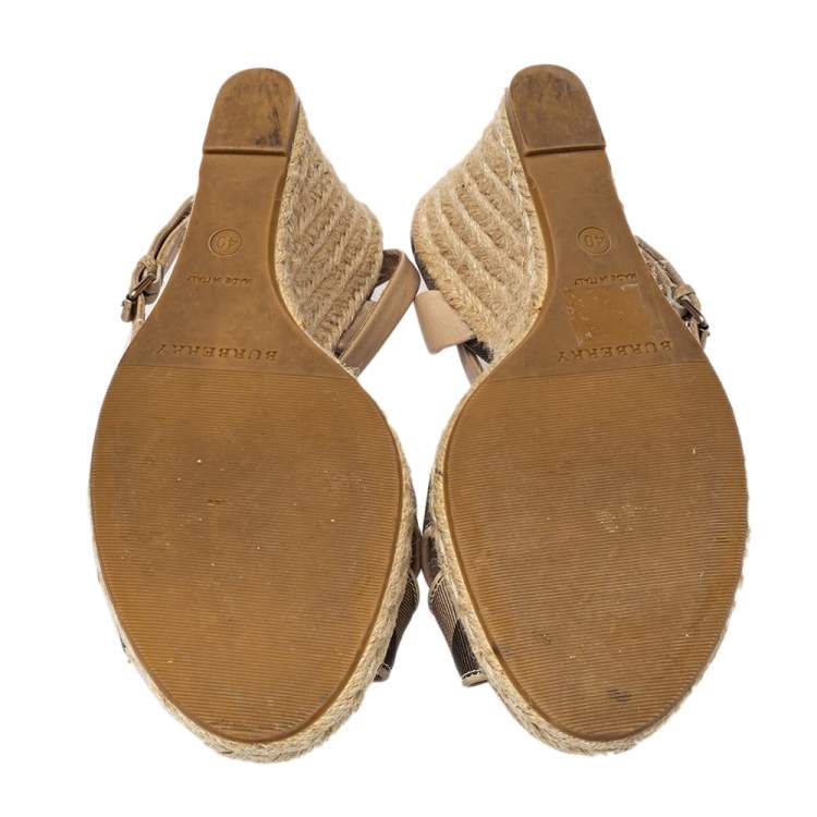 Pre Owned Burberry Beige/Black Coated Canvas And Leather Ankle Strap Espadrille Wedges Sandals Size 40
