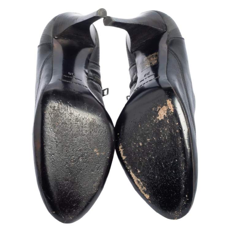 Pre Owned Burberry Black Leather Zipper Pumps Size 39