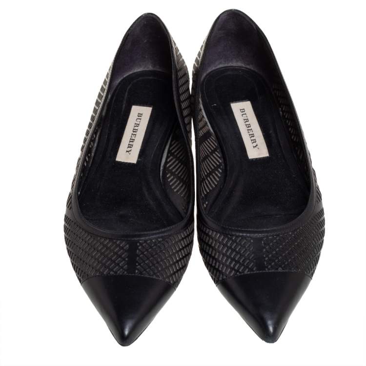 Pre Owned Burberry Black Leather Pointed Toe Ballet Flats Size 40.5