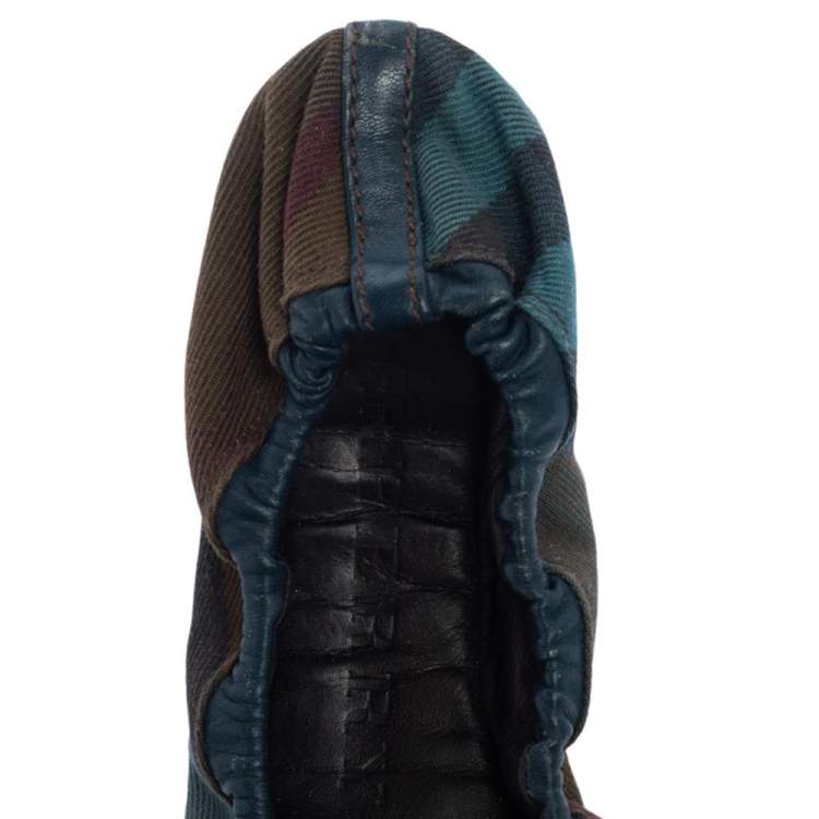 Pre Owned Burberry Blue/Brown Mega Check Canvas and Leather Buckle Scrunch Ballet Flats Size 38