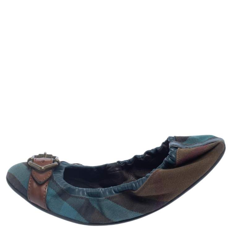 Pre Owned Burberry Blue/Brown Mega Check Canvas and Leather Buckle Scrunch Ballet Flats Size 38