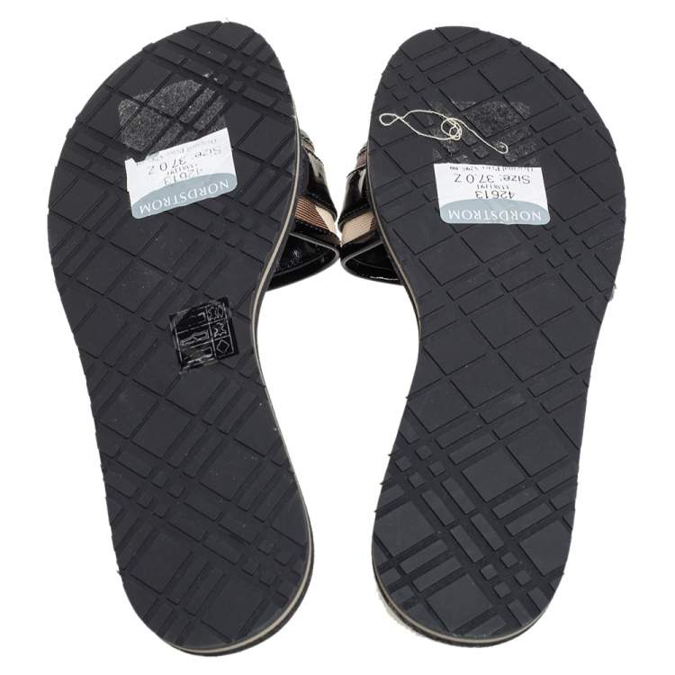 Pre Owned Burberry Black/Cream Check Canvas And Patent Leather Buckle Embellished Flat Sandals Size 37