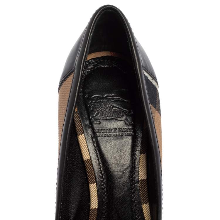 Pre Owned Burberry Black/Beige Nova check Canvas And Leather Pumps Size 38