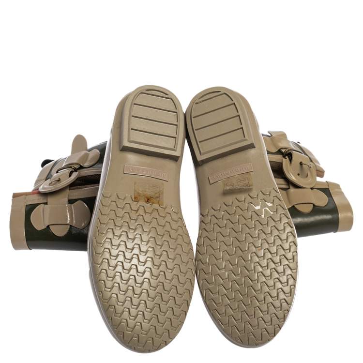 Pre Owned Burberry Green/Beige Rubber Rain Ankle Boots Size 36