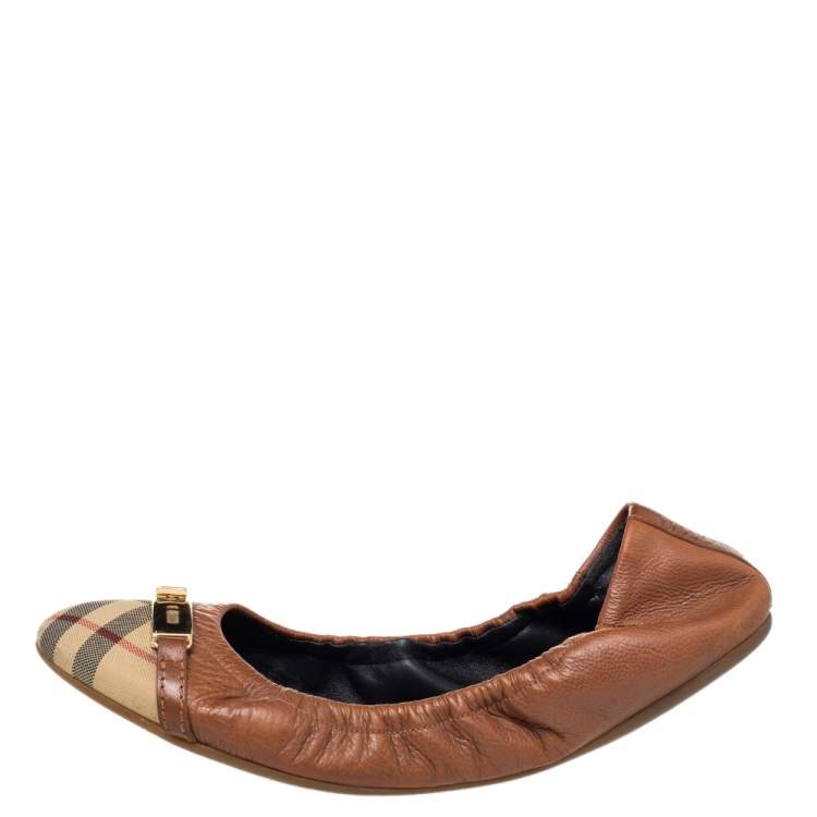 Pre Owned Burberry Brown Coated Canvas & Leather Ballet Flats Size 40