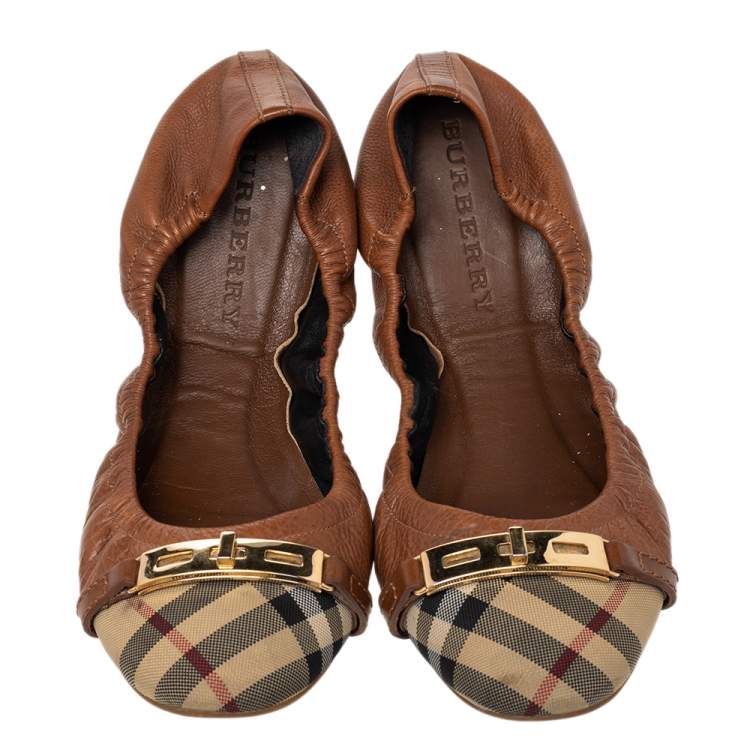 Pre Owned Burberry Brown Coated Canvas & Leather Ballet Flats Size 40