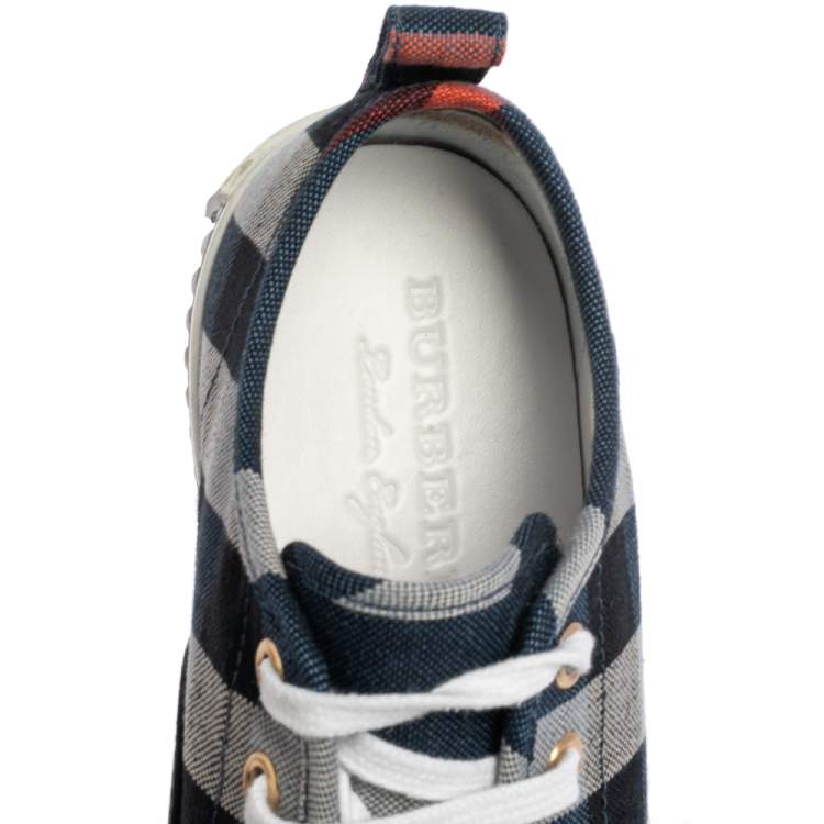 Pre Owned Burberry Blue Checked Canvas Kilbourne Lace Sneakers Size 37