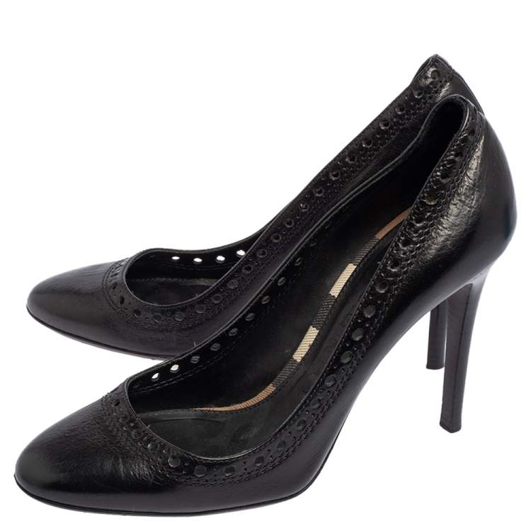 Pre Owned Burberry Black Leather Pumps Size 38
