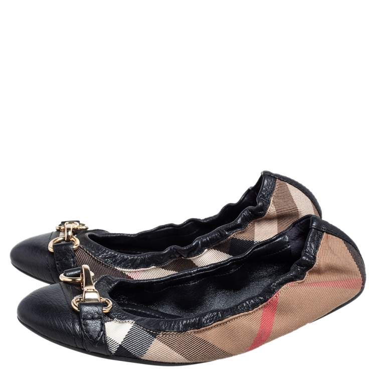 Pre Owned Burberry Black Leather And Nova Check Canvas Scrunch Ballet Flats Size 37