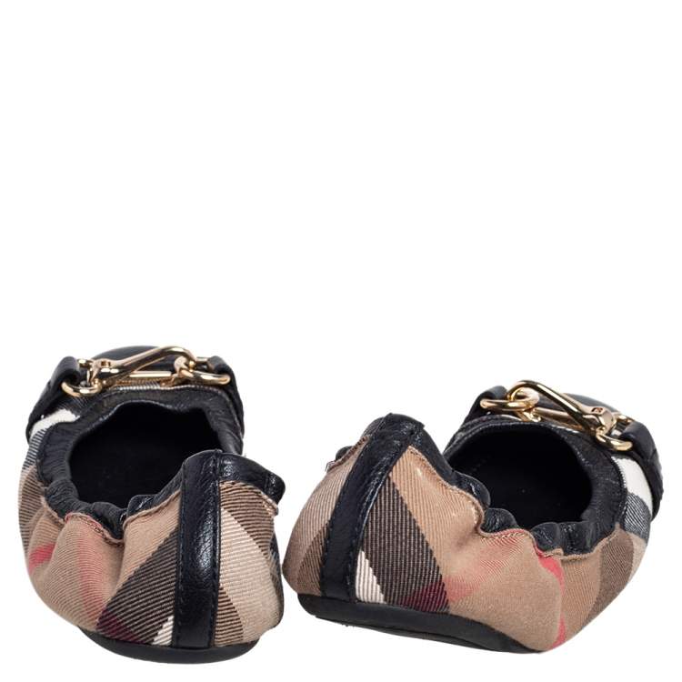 Pre Owned Burberry Black Leather And Nova Check Canvas Scrunch Ballet Flats Size 37