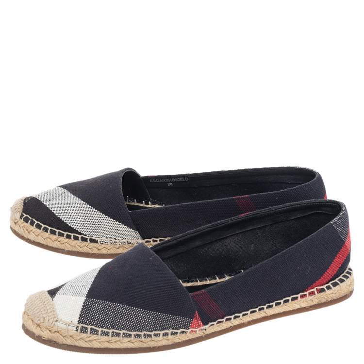 Pre Owned Burberry Navy Blue Hodgeson Check Canvas Espadrille Flats Size 38