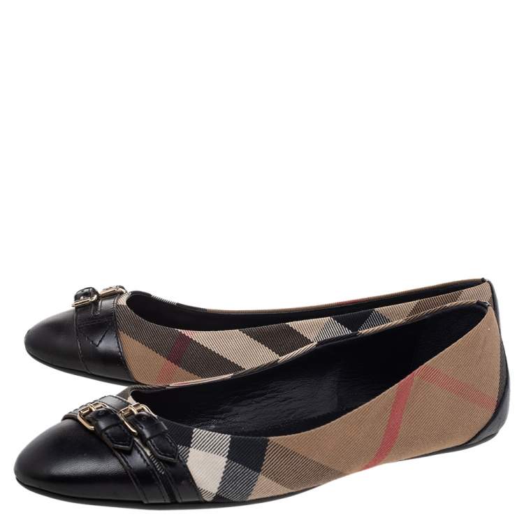 Pre Owned Burberry Black/Beige Leather And Nova Check Canvas Buckle Detail Ballet Flats Size 41