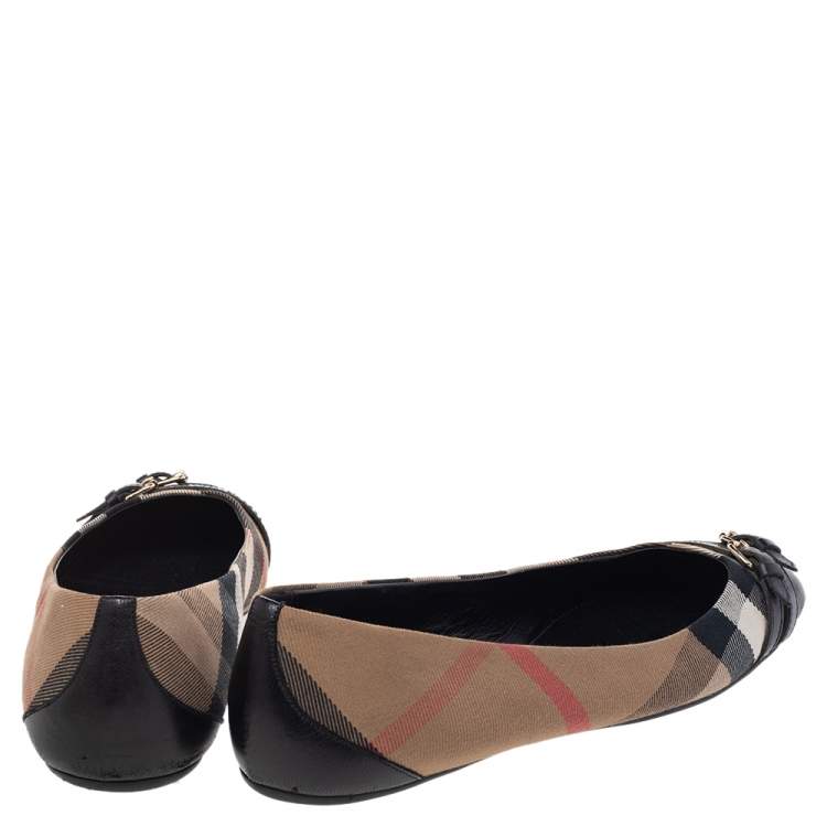 Pre Owned Burberry Black/Beige Leather And Nova Check Canvas Buckle Detail Ballet Flats Size 41