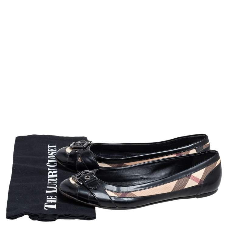 Pre Owned Burberry Black and Nova Chek Coated Canvas and Patent Leather Flats Size 40