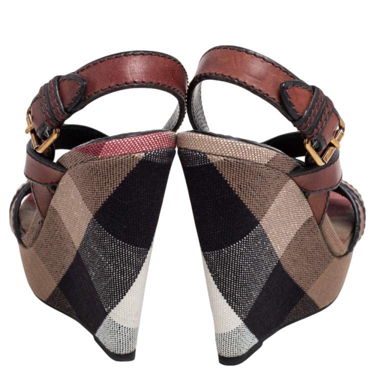 Pre Owned Burberry Brown Leather and Nova Check Canvas Warlow Platform Wedge Sandals Size 39