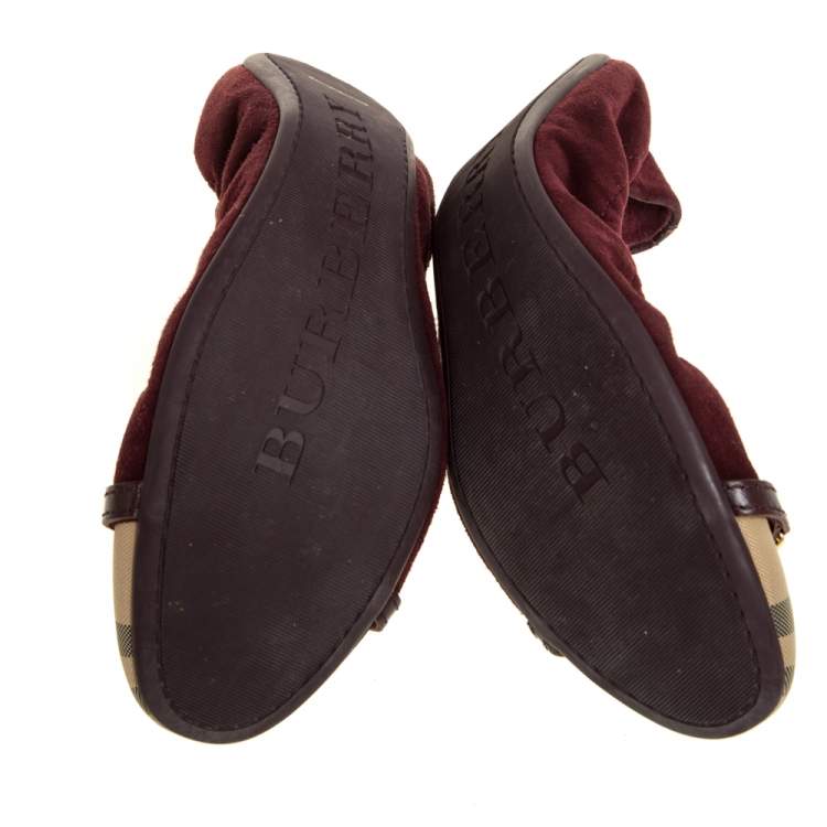 Pre Owned Burberry Burgundy Suede and Novacheck Twistlock Drayton Ballet Flats Size 41