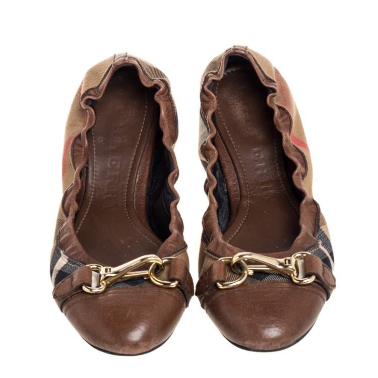 Pre Owned Burberry Brown House Check Canvas And Leather Shipley Ballet Flats Size 40
