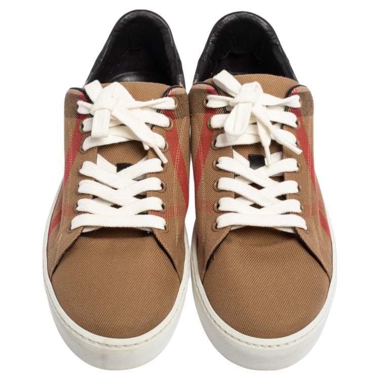 Pre Owned Burberry Beige Nova Canvas And Leather Low Top Sneakers Size 40.5