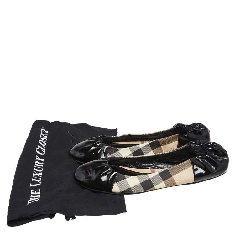 Pre Owned Burberry Beige/Black Nova Check Canvas And Patent Leather Scrunch Ballet Flats Size 40