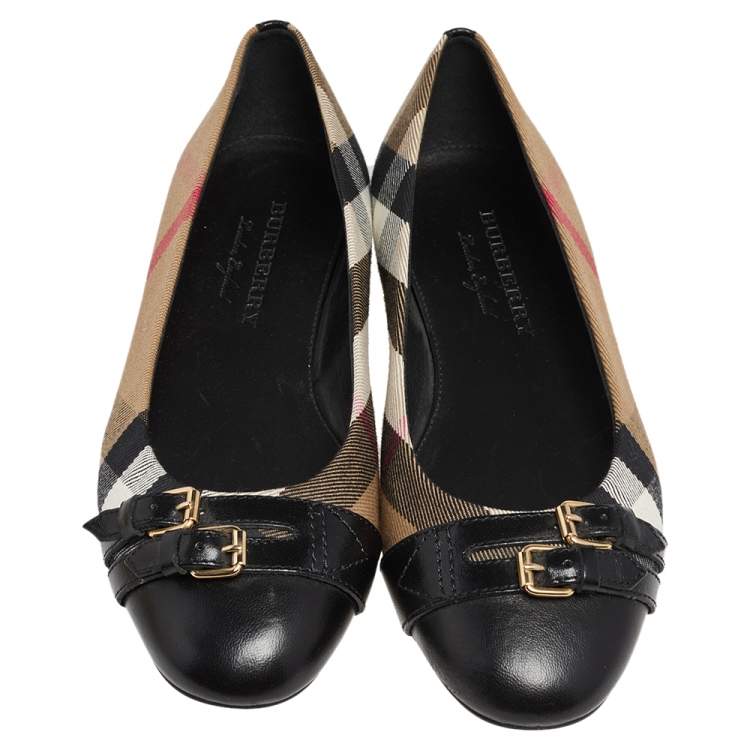 Pre Owned Burberry Black/Beige Leather And Nova Check Canvas Buckle Detail Ballet Flats Size 39