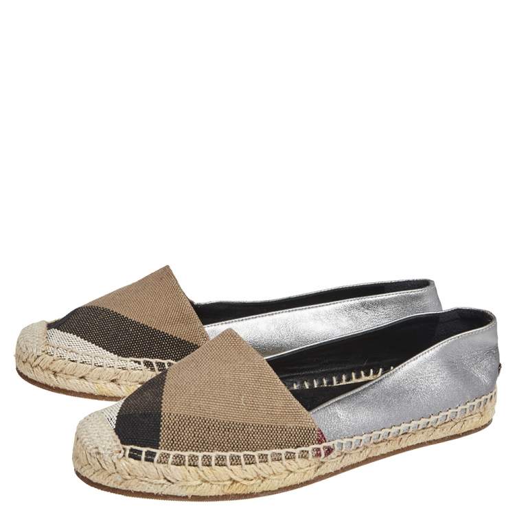 Pre Owned Burberry Silver Leather And Check Canvas Espadrilles Flats Size 36.5