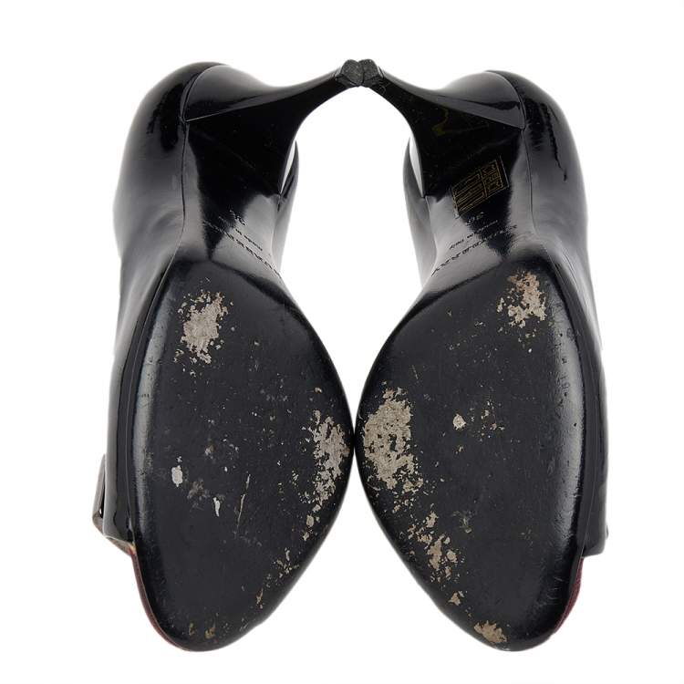Pre Owned Burberry Black Patent Leather Pumps Size 36