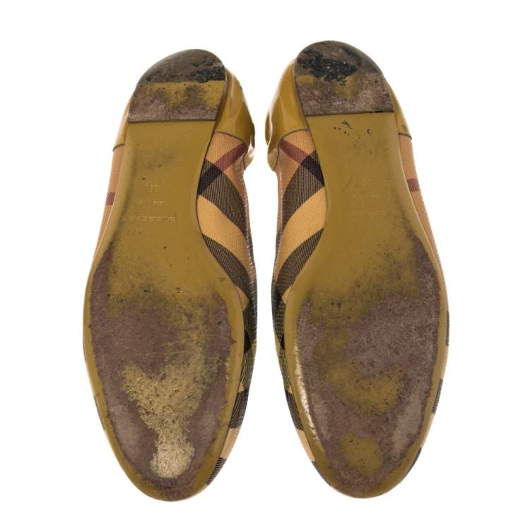 Pre Owned Burberry Yellow Nova Check Coated Canvas and Patent Leather Scrunch Ballet Flats Size 39
