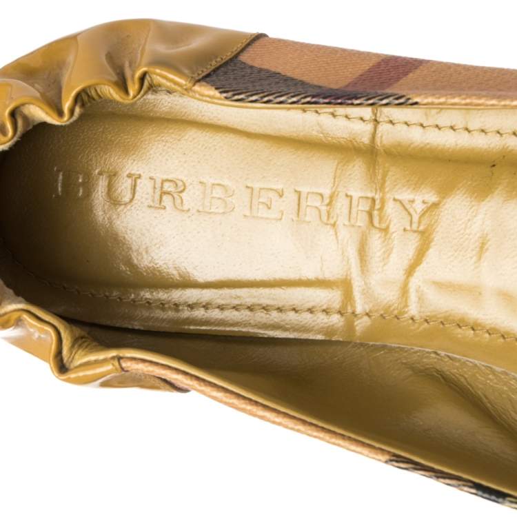 Pre Owned Burberry Yellow Nova Check Coated Canvas and Patent Leather Scrunch Ballet Flats Size 39