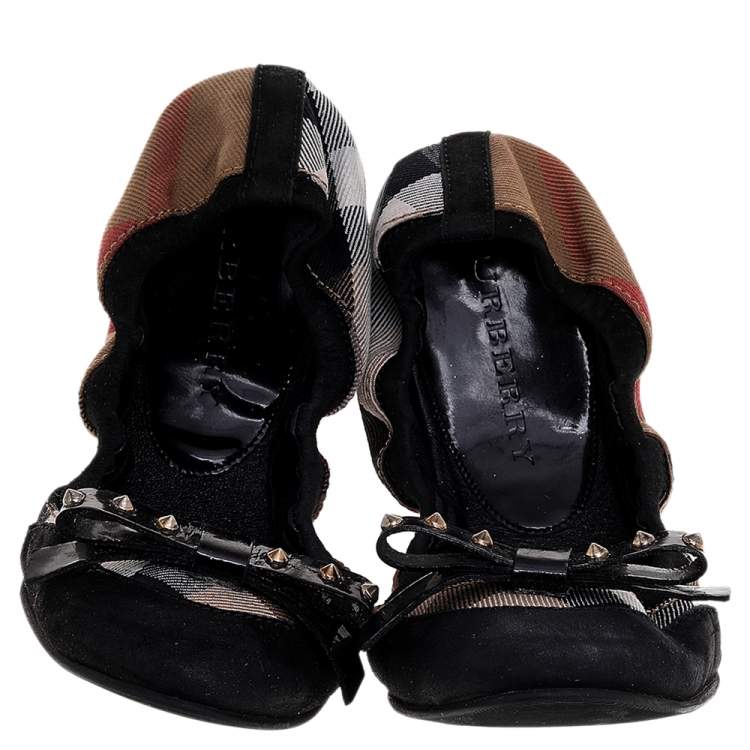 Pre Owned Burberry Black/Beige Nova Check Canvas And Suede Scrunch Ballet Flats Size 37