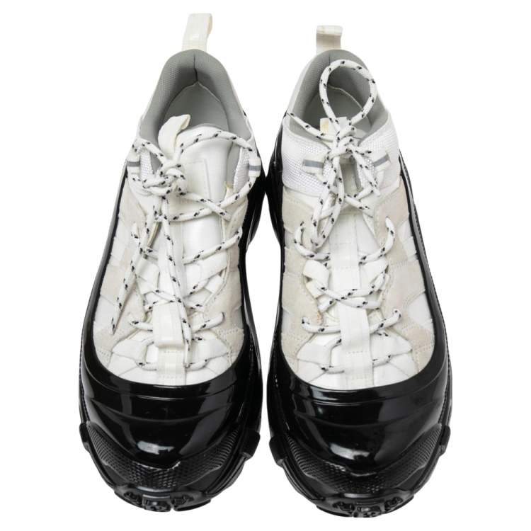 Pre Owned Burberry Black/White Nylon and Suede Arthur Sneakers Size 39