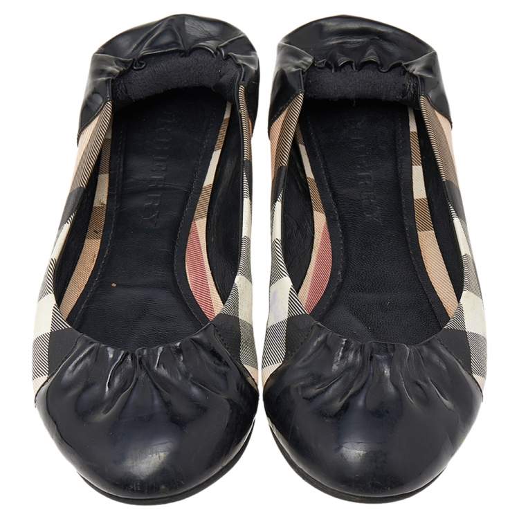 Pre Owned Burberry Beige/Black Nova Check PVC And Patent Leather Ballet Flats Size 39
