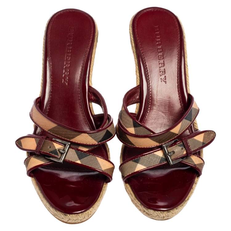 Pre Owned Burberry Patent Leather and Nova Check Canvas Espadrille Wedge Slide Sandals Size 37