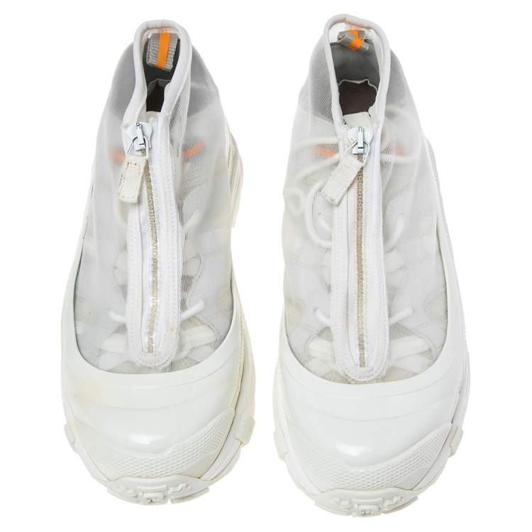 Pre Owned Burberry White Mesh and Rubber Arthur Low Top Sneakers Size 39