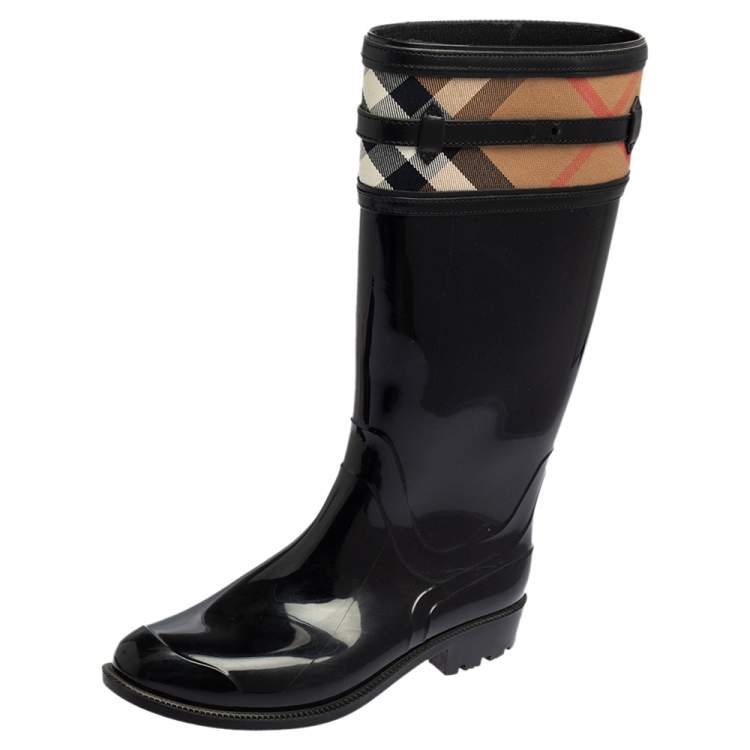 Pre Owned Burberry Black Rubber and Nova Check Canvas Rain Boots Size 40