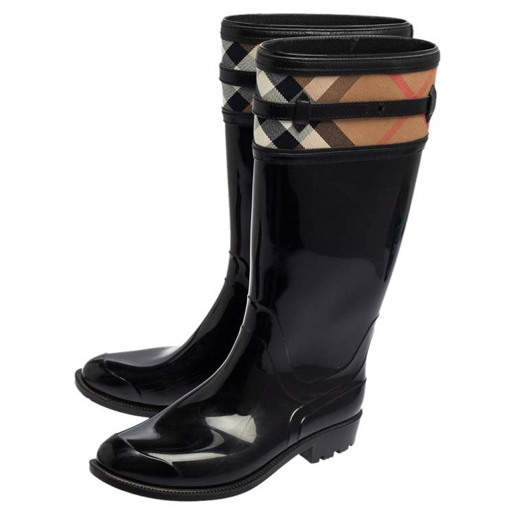 Pre Owned Burberry Black Rubber and Nova Check Canvas Rain Boots Size 40