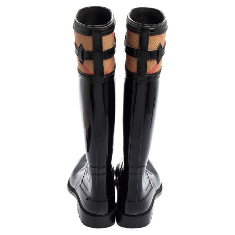 Pre Owned Burberry Black Rubber and Nova Check Canvas Rain Boots Size 40