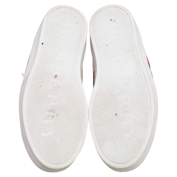Pre Owned Burberry White/Red Graffiti Print Leather Low Top Sneakers Size 36.5