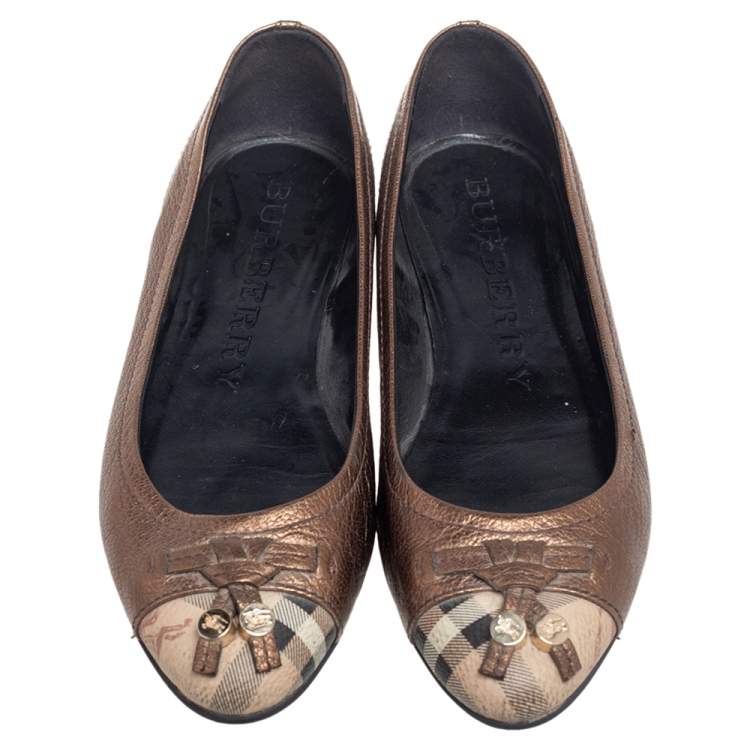 Pre Owned Burberry Bronze/Beige Leather and Nova Check PVC Charm Bow Ballet Flats Size 37