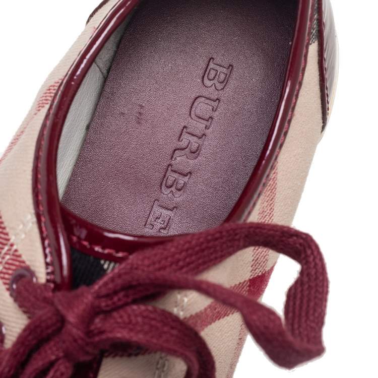 مملوكة مسبقًا Burberry Pink Nova Check Canvas And Patent Leather Low Top Sneakers Size 37