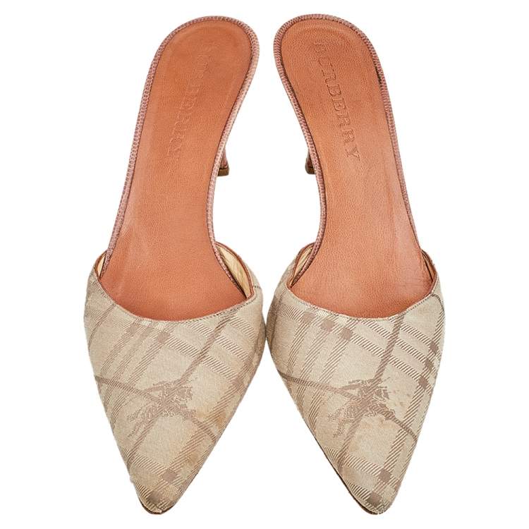 مملوكة مسبقًا Burberry Beige Haymarket Check Fabric Pointed Toe Mules Size 38